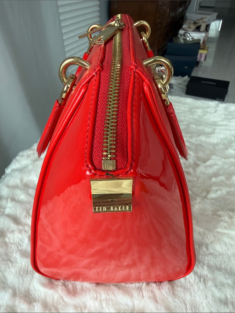 Ted Baker Petra Crystal Metal Bow Small Tote in Bright Red - Picture 6 of 17